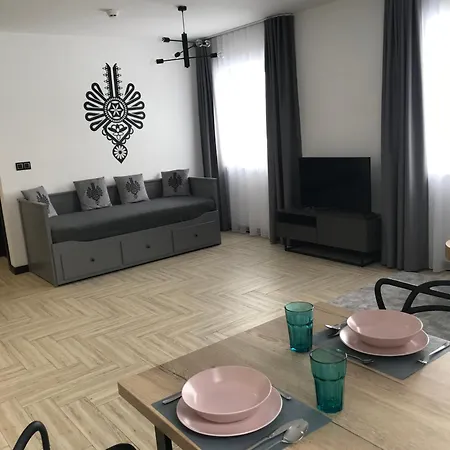 W Kluszkowcach Nad Jeziorem Czorsztynskim Kluszkowce