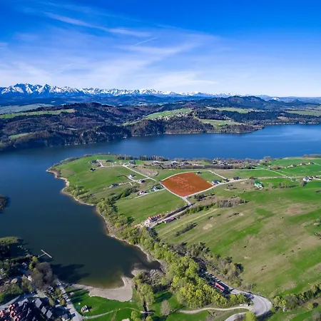 W Kluszkowcach Nad Jeziorem Czorsztynskim Kluszkowce